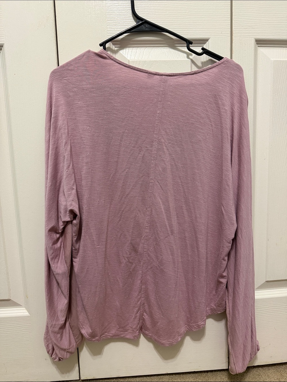 Anthropologie Dolan Mauve V-Neck Lightweight Blouse - Picture 3 of 3